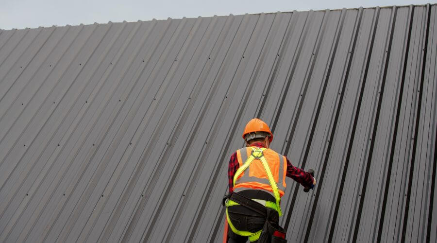 Professional metal roof installation services in London, AR